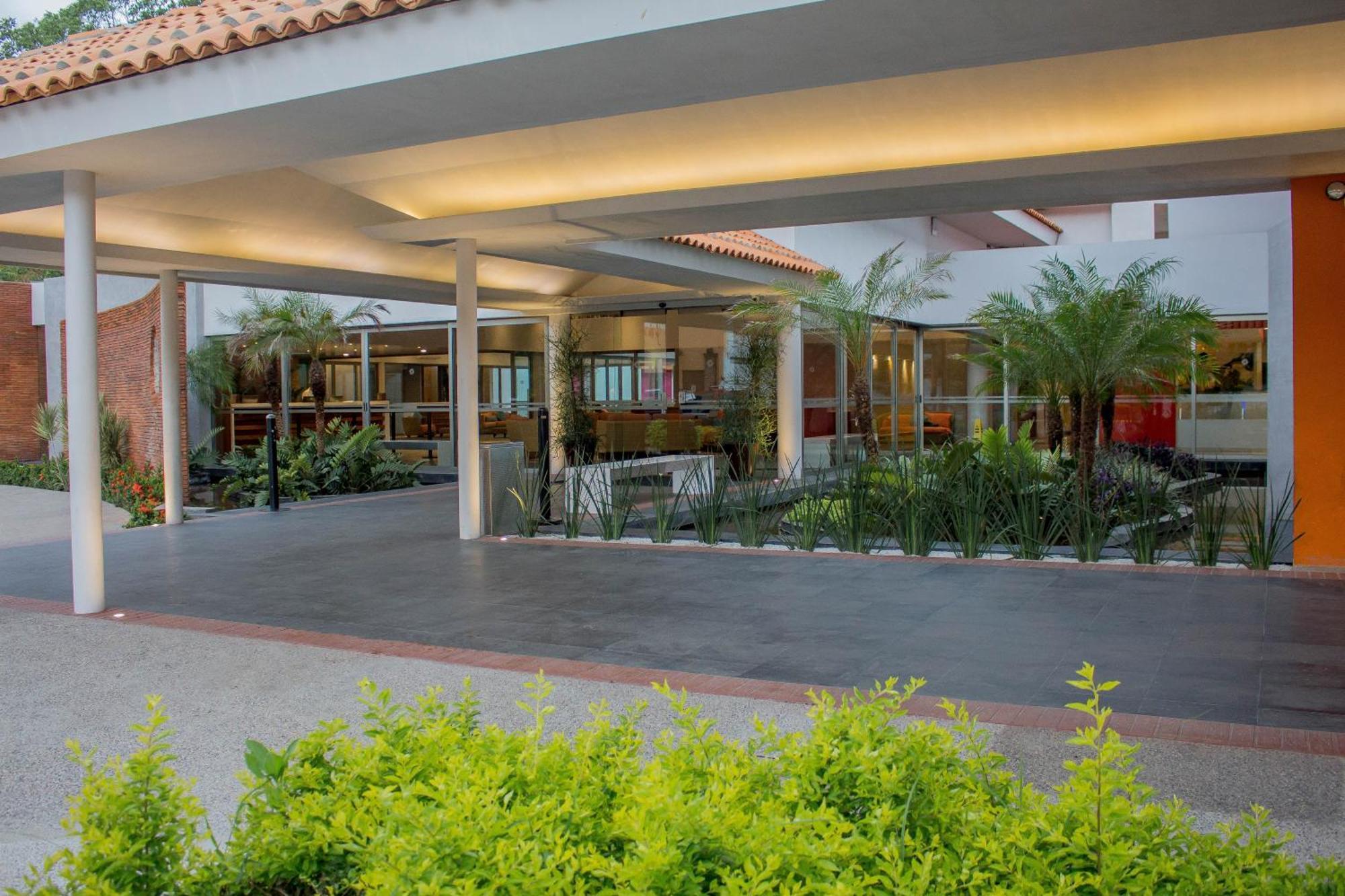 Plaza Pelicanos Club Beach Resort All Inclusive Puerto Vallarta Ngoại thất bức ảnh