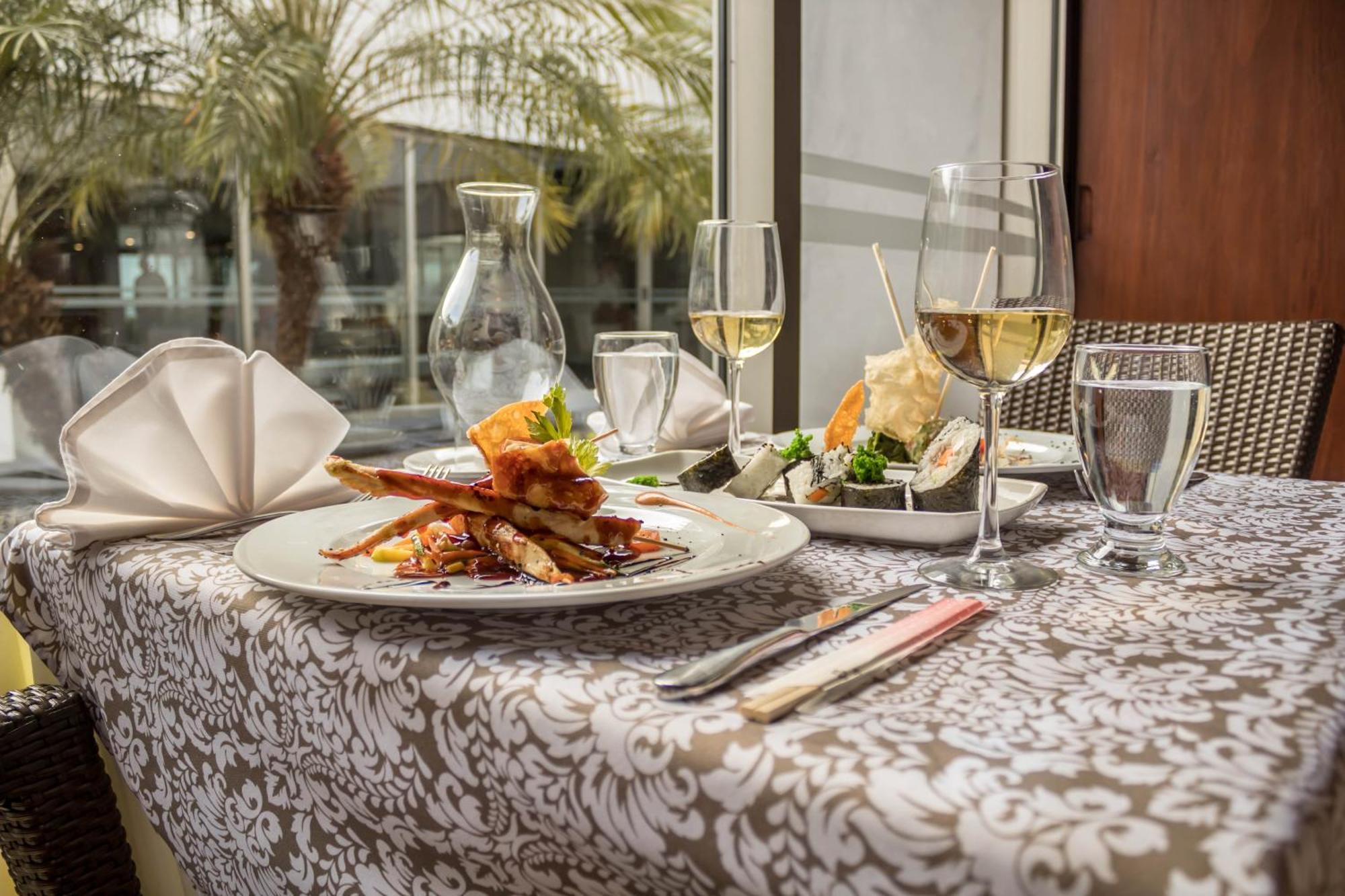 Plaza Pelicanos Club Beach Resort All Inclusive Puerto Vallarta Ngoại thất bức ảnh
